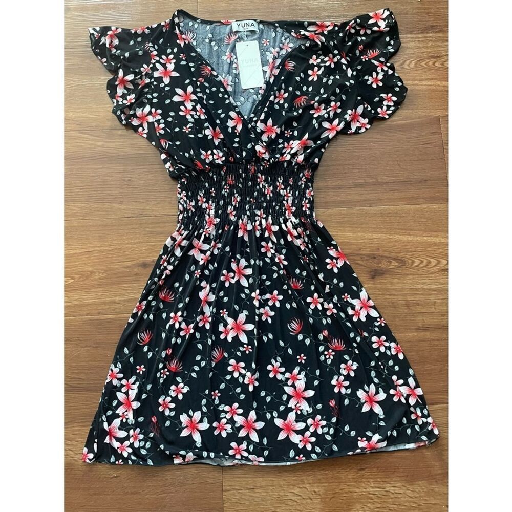 NWT Yuna Fashion Dress Size S/M
